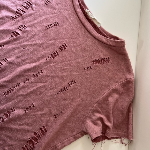 Women’s Ripped Shirt In Size Small - Picture 8 of 10